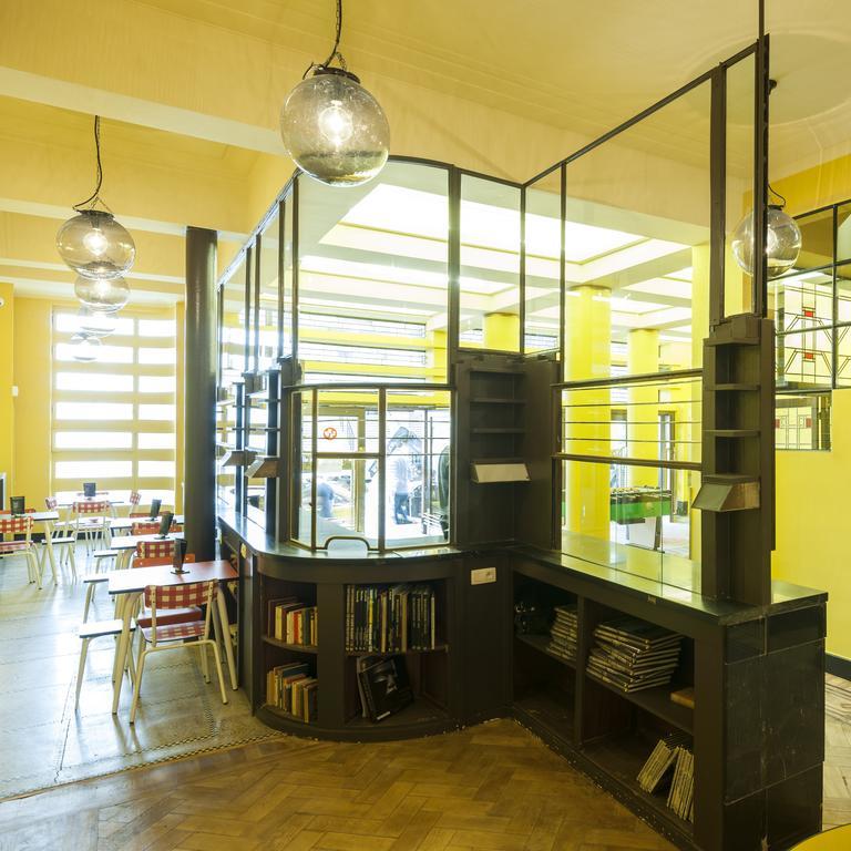 Backstay Hostel Γάνδη Εξωτερικό φωτογραφία